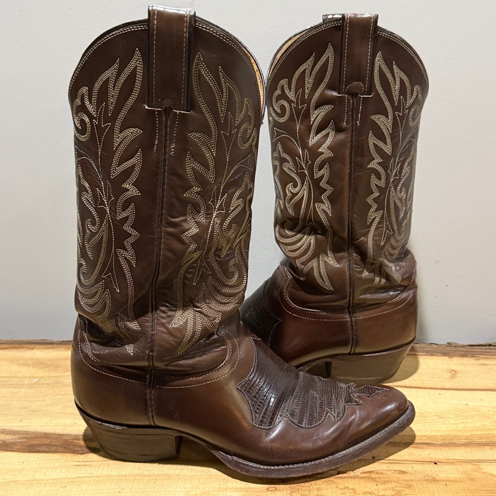 Justin Vintage Leather Cowboy Boots w/Lizard Patch size 9.5‎ T1